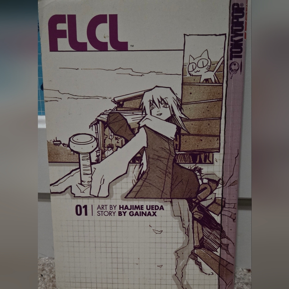 FLCL Fooly Cooly Volume 1 Manga